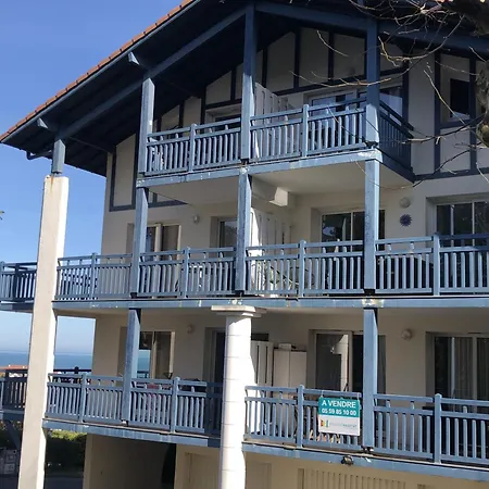 Avec Terrasse Et Piscine A Guethary, Proche Plages - Fr-1-239-604 아파트 *